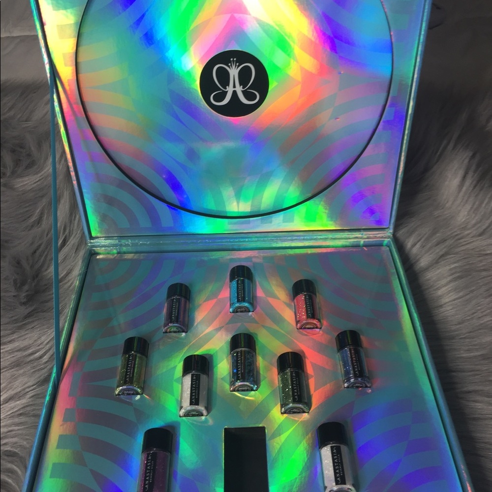 Paid 4 P.R package&each individual glitter is $15